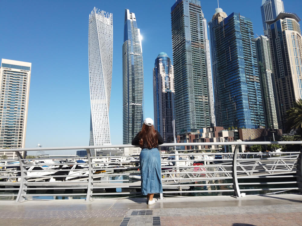 in Dubai as a Foreigner 🏙️